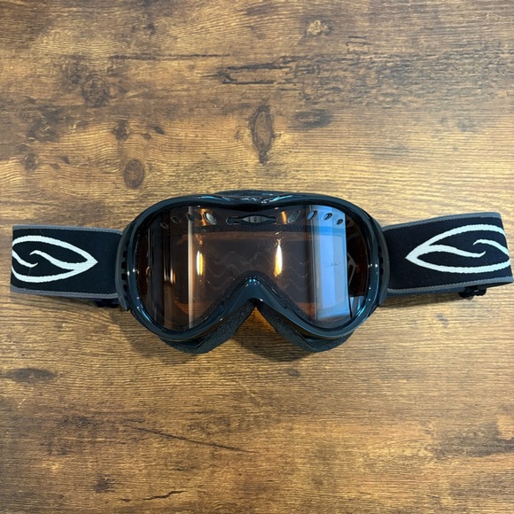 SMITH Black Glasses Sleek Modern Design Goggles - Picture 1 of 8